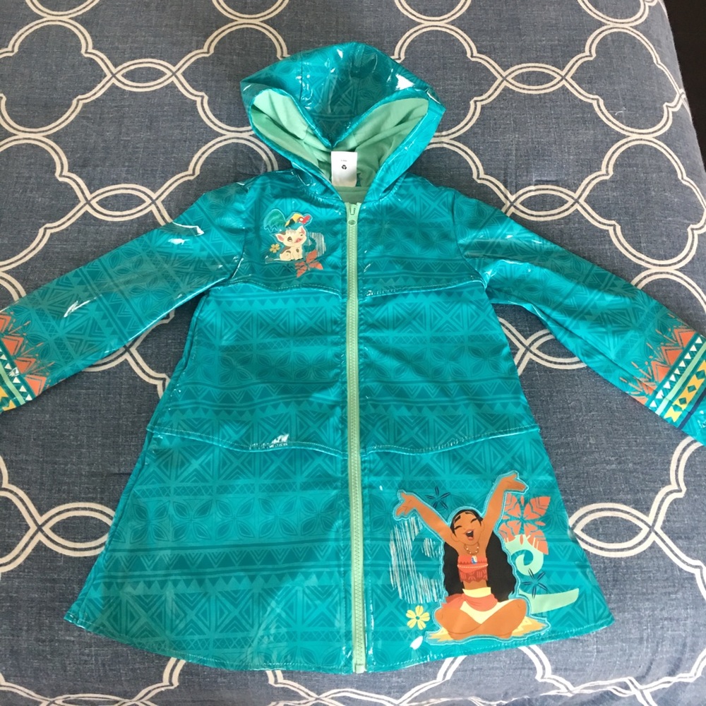 Girls adorable lined raincoat